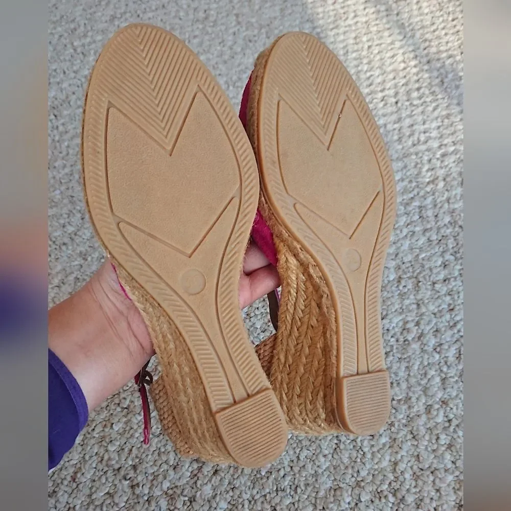 Azura Antoine Fuchsia Suede Espadrille size 36